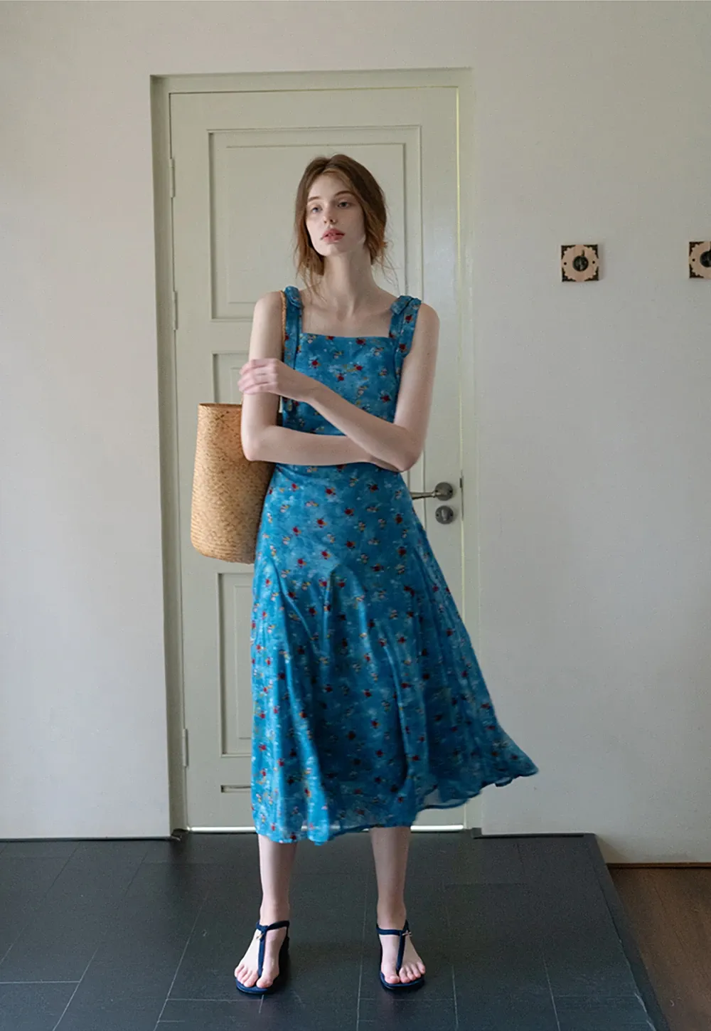 Retro Floral Sleeveless Midi Dress