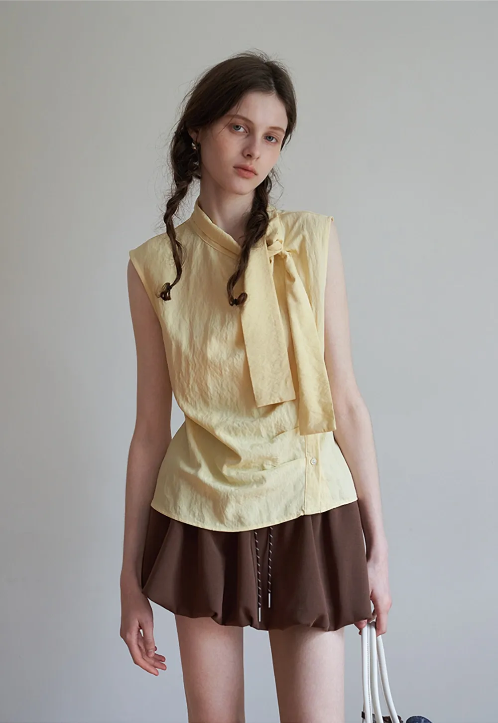Elegant Tie Neck Sleeveless Top for Women