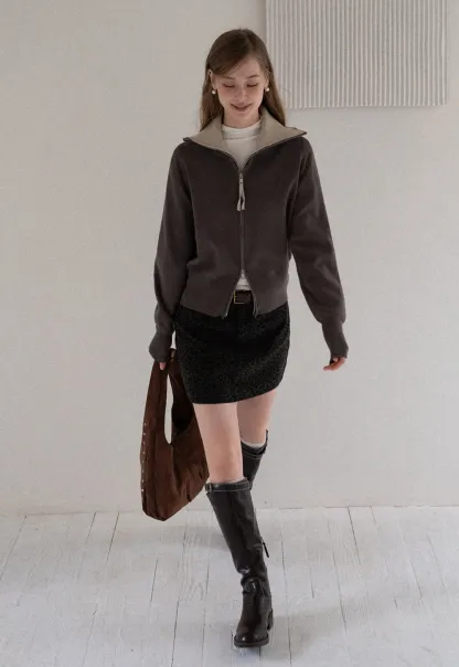 Womens Long Sleeve Mock Neck Top