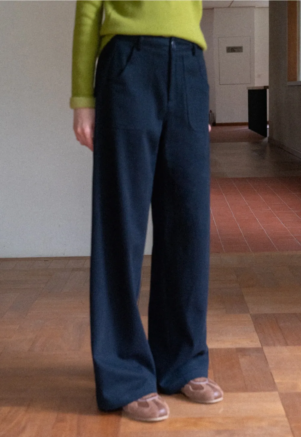 Women's Elegant Fleece-Lined Brushed Straight-Leg Casual Trousers