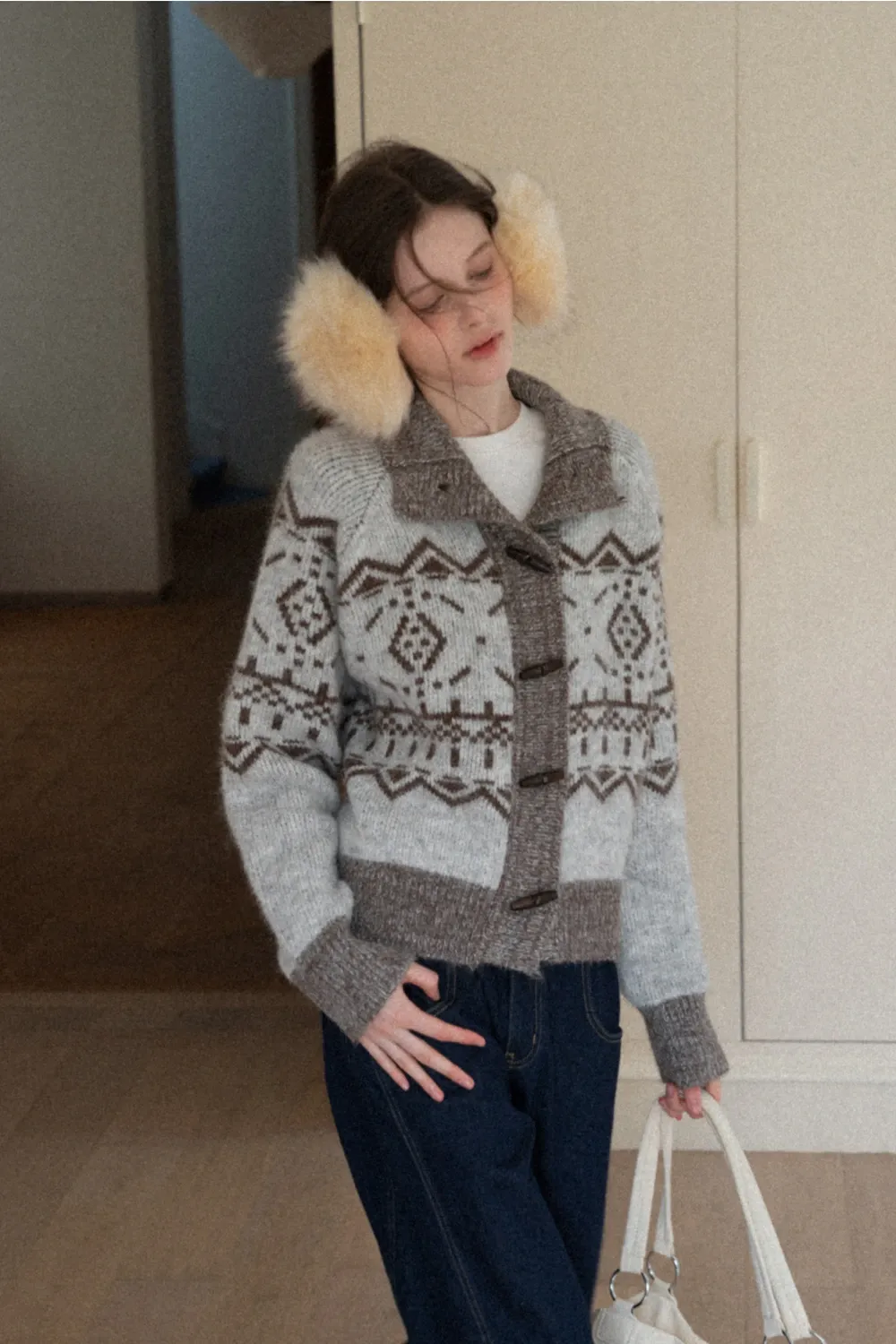 Vintage-Inspired Fair Isle Turtleneck Knit Sweater