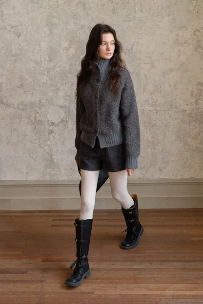 Single-Breasted High Neck Raglan Sweater