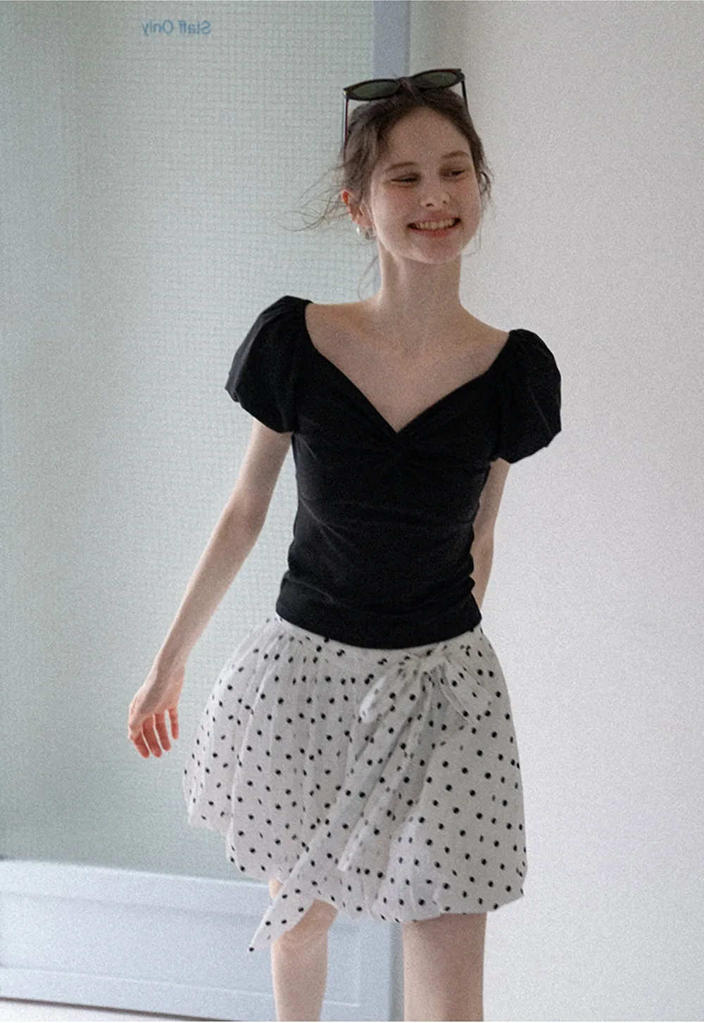 Sweetheart Twist Puff-Sleeve Knit Top