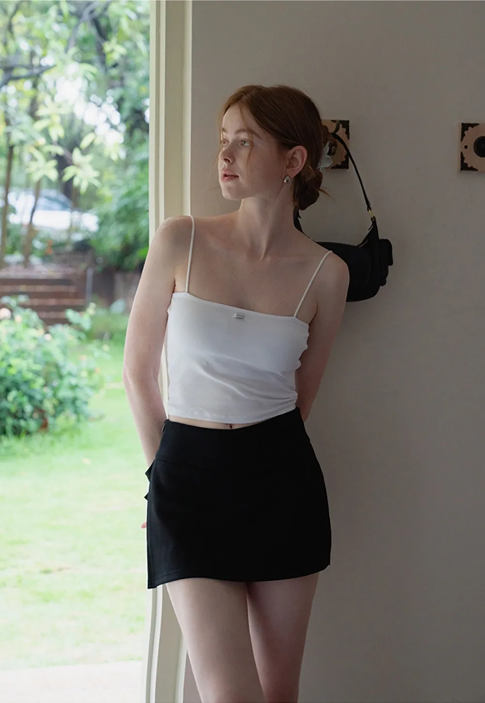 Women’s Basic Spaghetti Strap Crop Cami Top