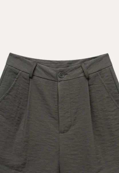 High Waisted Pleated Shorts