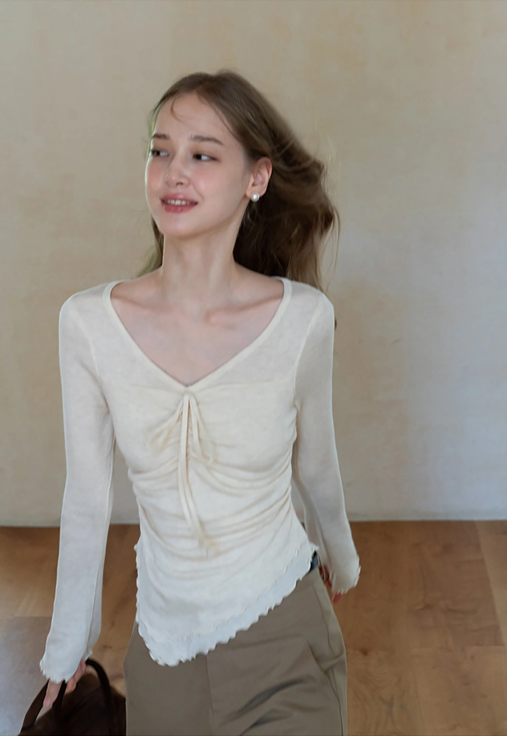 Ruched V Neck Long Sleeve Top