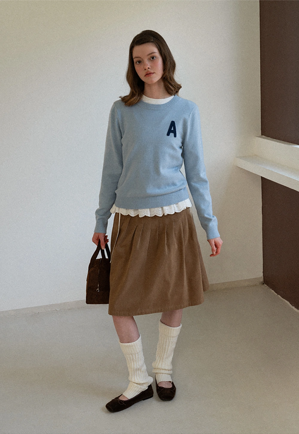 Elegant High-Waisted Pleated Skirt