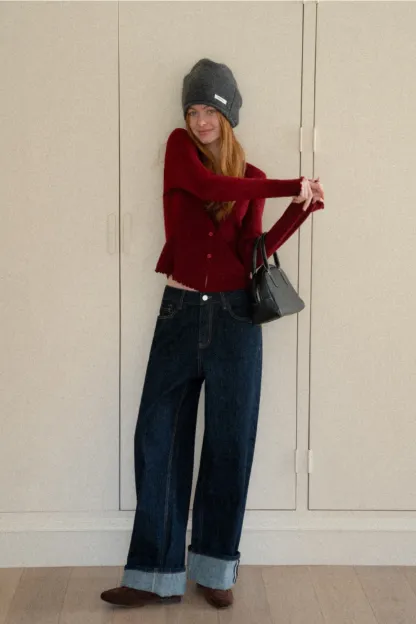 Lace Trim Ribbed Knit Top