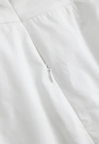 Women’s White Ruffled Skirt