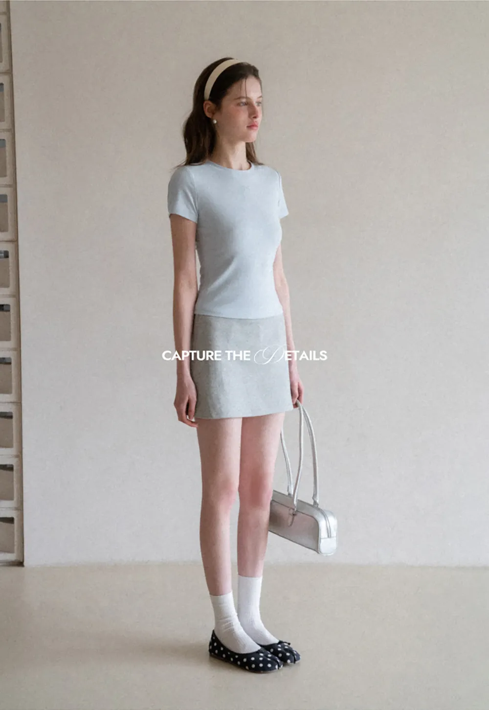 A-line mini skirt with elastic waistband