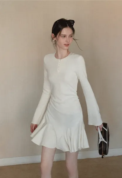 Elegant Flared Sleeve Mini Dress with Ruffle Hem