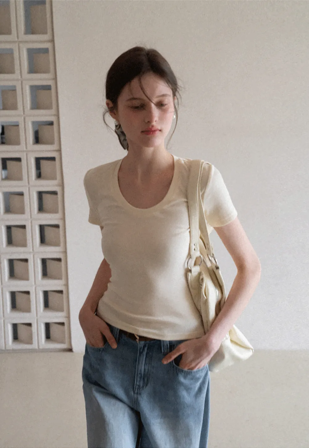 Wide leg high waist denim jeans with belt