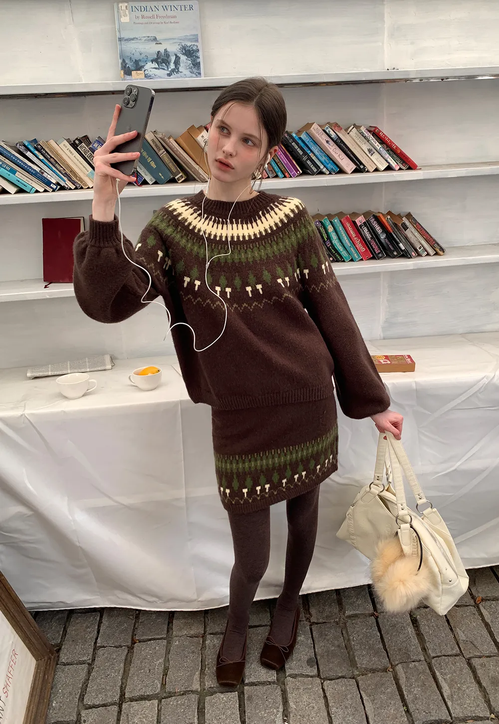 Woolen Knit Sweater and Skirt Set with Pattern Design