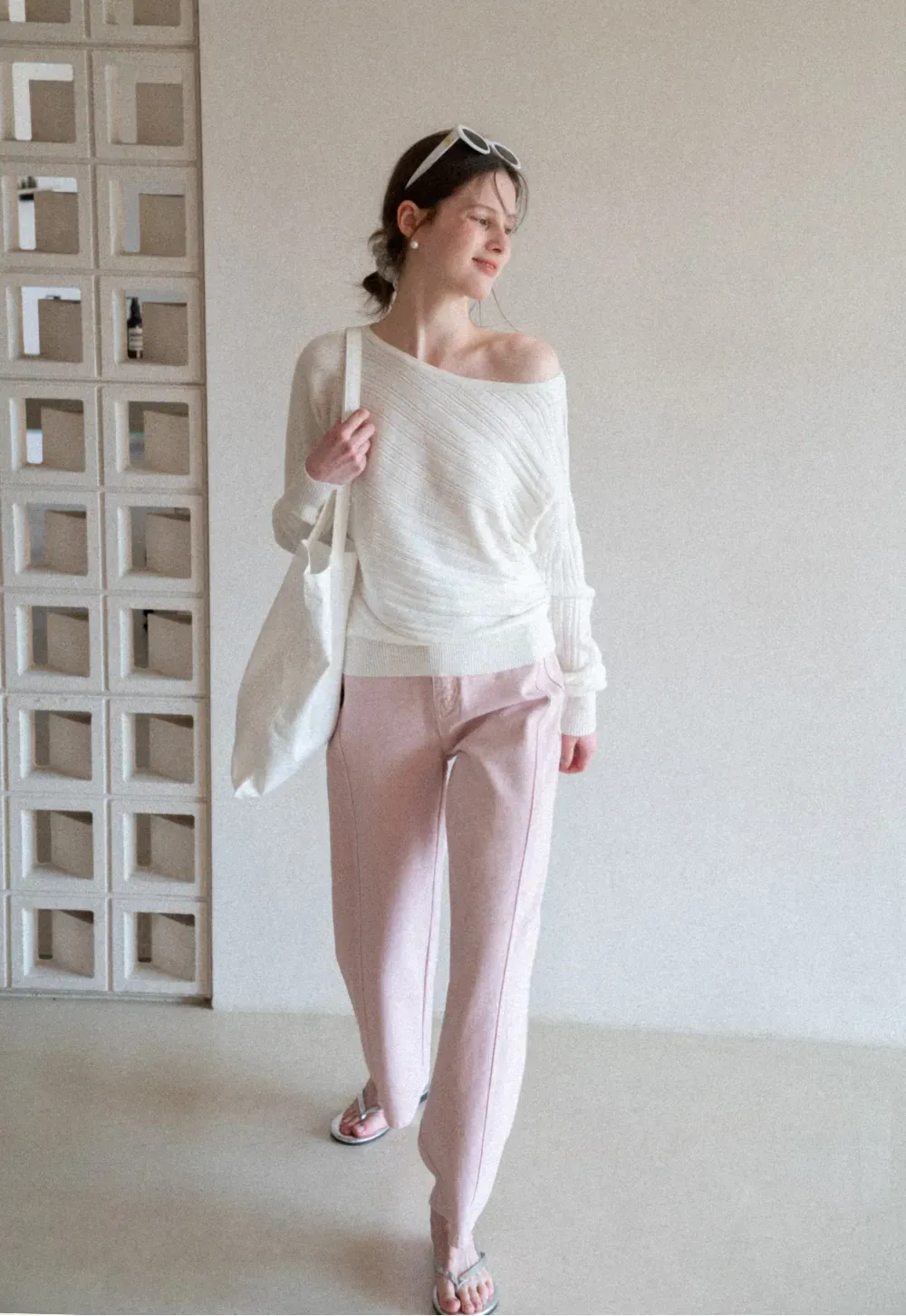 Ribbed knit sweater with wide neckline and long sleeves