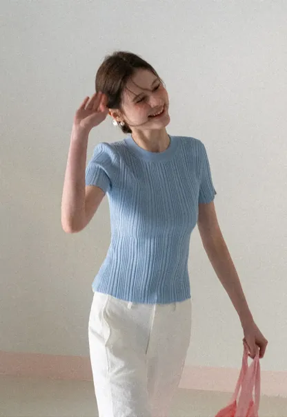 Ribbed Knit Short Sleeve Crew Neck Sweater