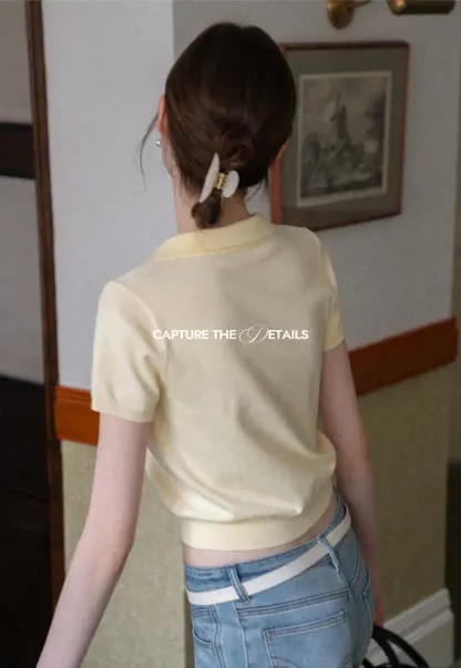 Short Sleeve Knit Top with Collar and Drawstring