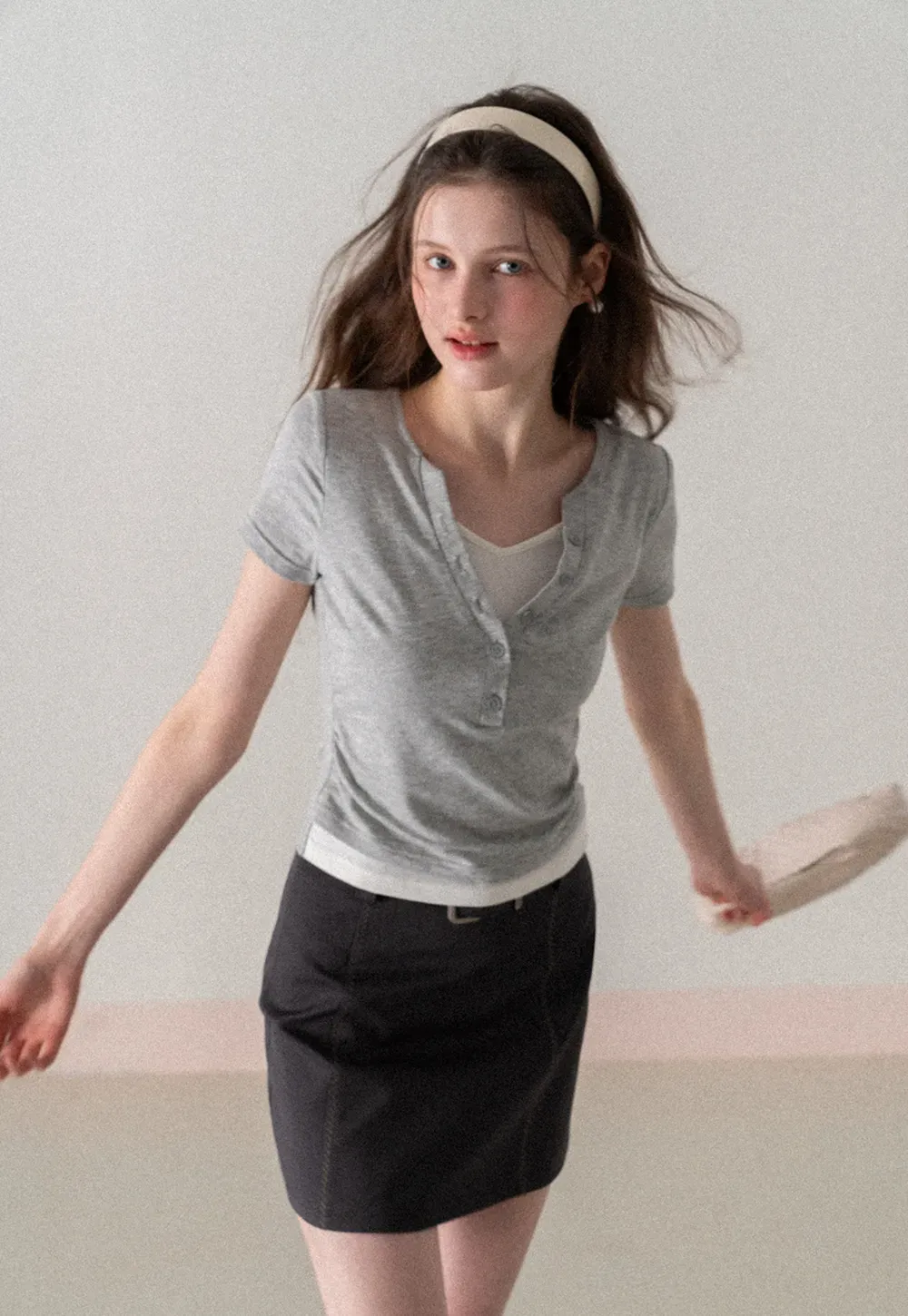 Short Sleeve T Shirt with Round Neck