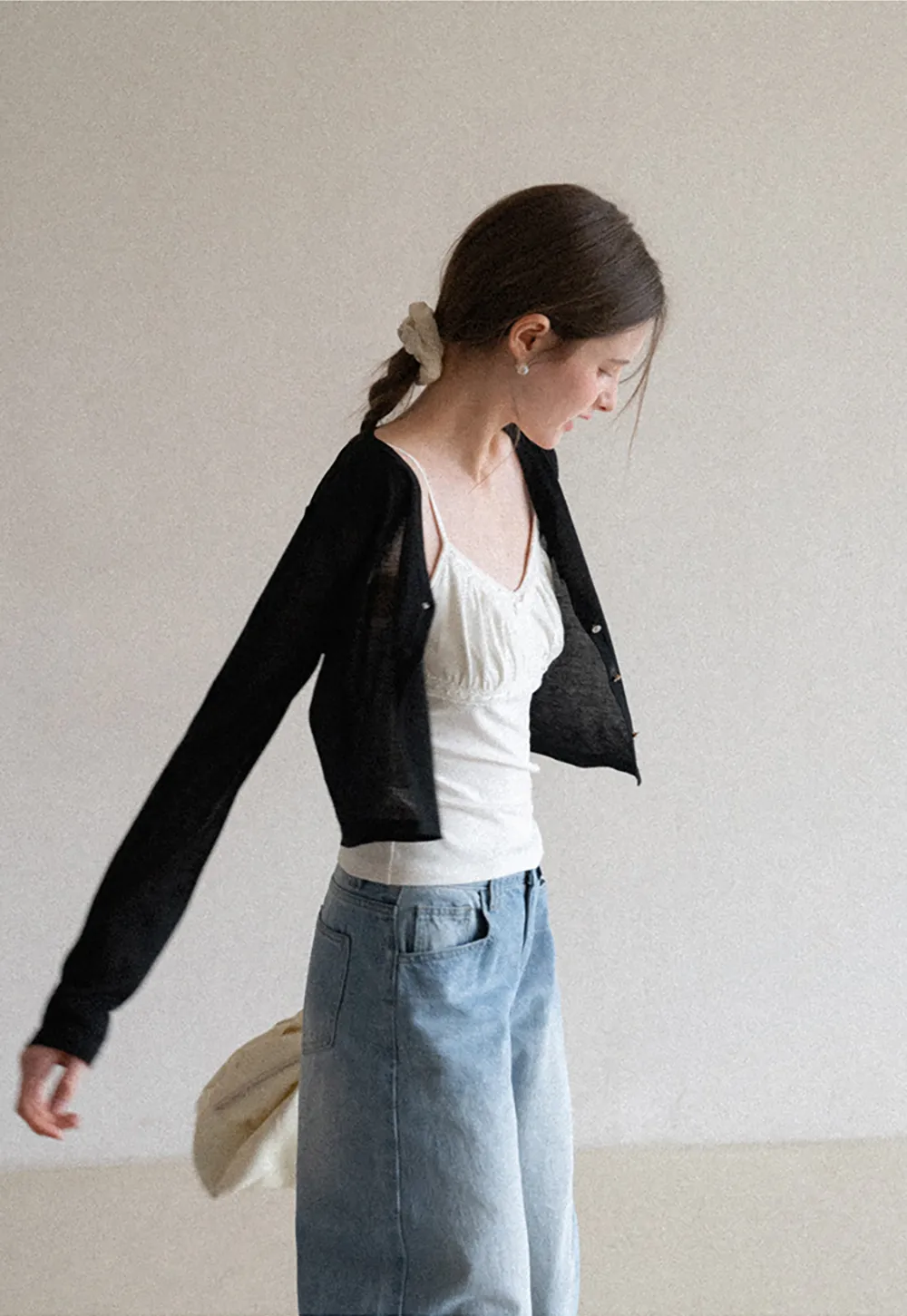 Lightweight Long Sleeve Cropped Knit Top