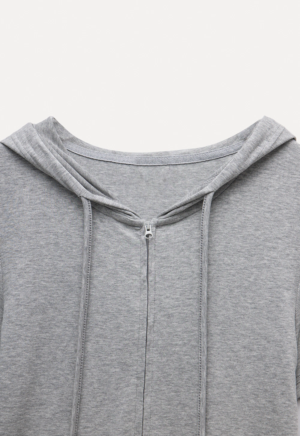 Women’s Zip-up Hoodie with Ruffled Hem