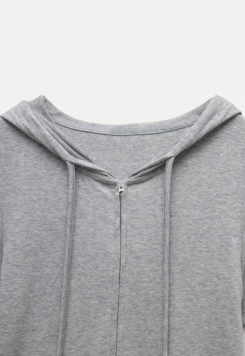 Women’s Zip-up Hoodie with Ruffled Hem