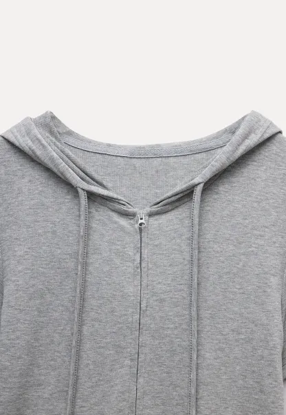 Women’s Zip-up Hoodie with Ruffled Hem
