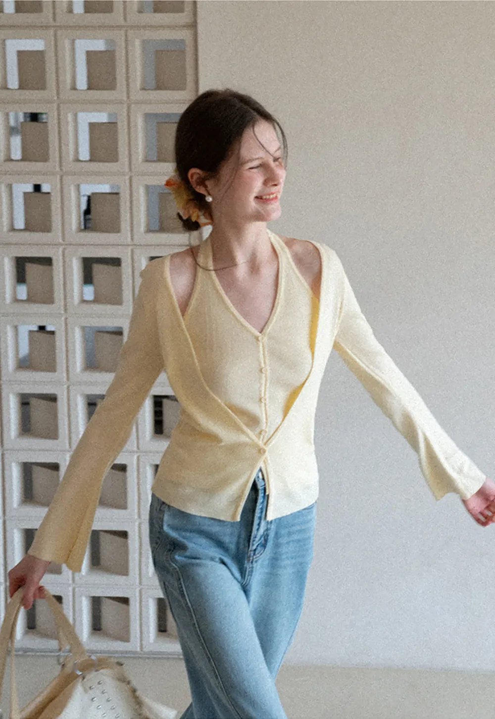 V neck long sleeve knit cardigan with open shoulders