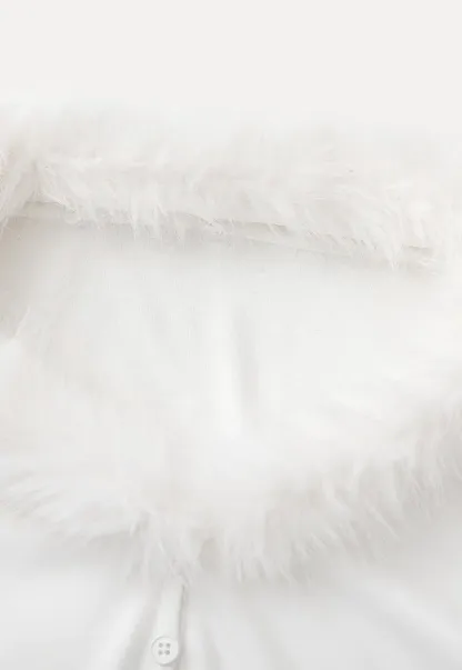 fluffy collar long sleeve top with flared cuffs