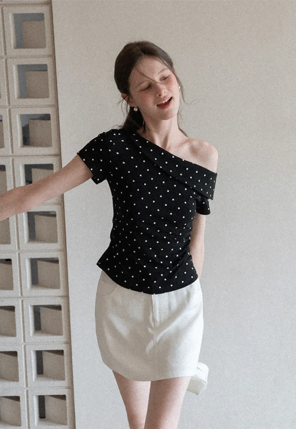 Polka dot off shoulder short sleeve tops