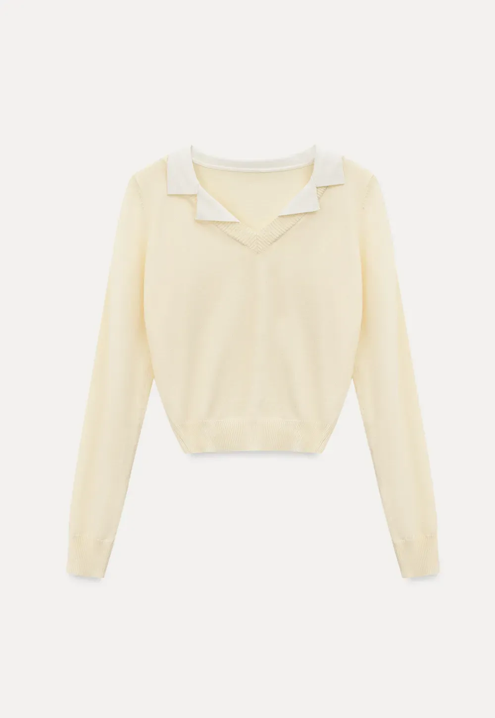 V Neck Knit Sweater with Contrast Collar