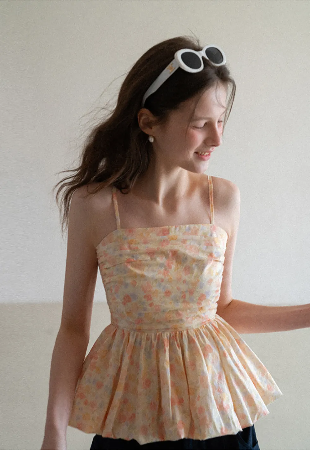 Floral Print Peplum Tank Top and Woolen Knit Sweater