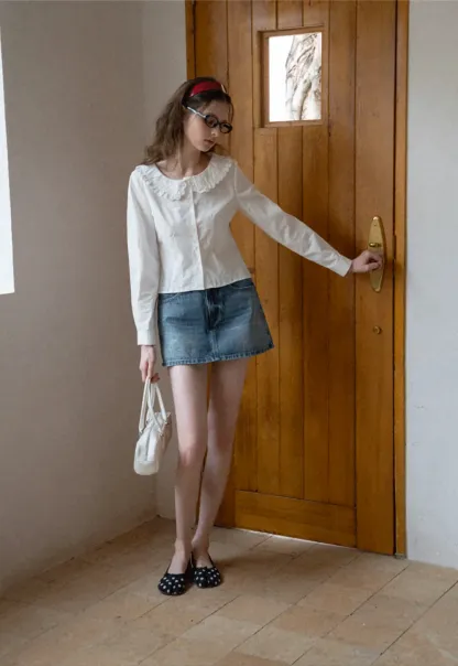 Long sleeve button front shirt with lace collar