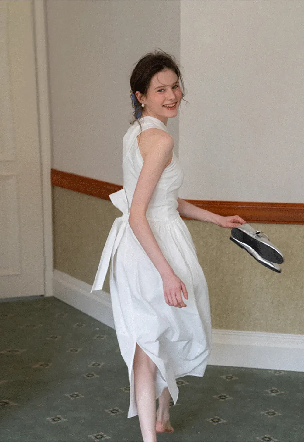 Halter Neck A Line Midi Dress with Pleated Skirt