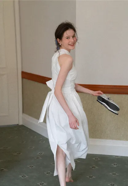 Halter Neck A Line Midi Dress with Pleated Skirt