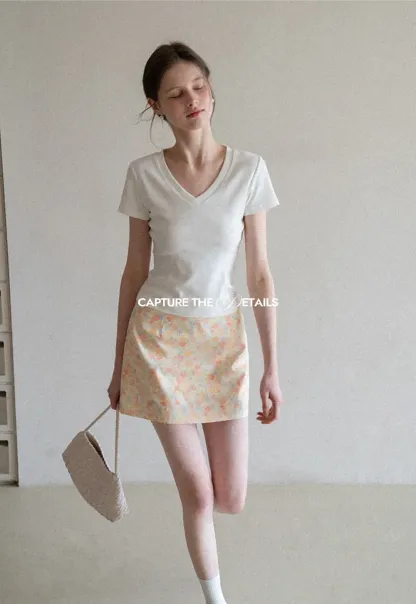 Floral Print Mini Skirt with Fitted Waist