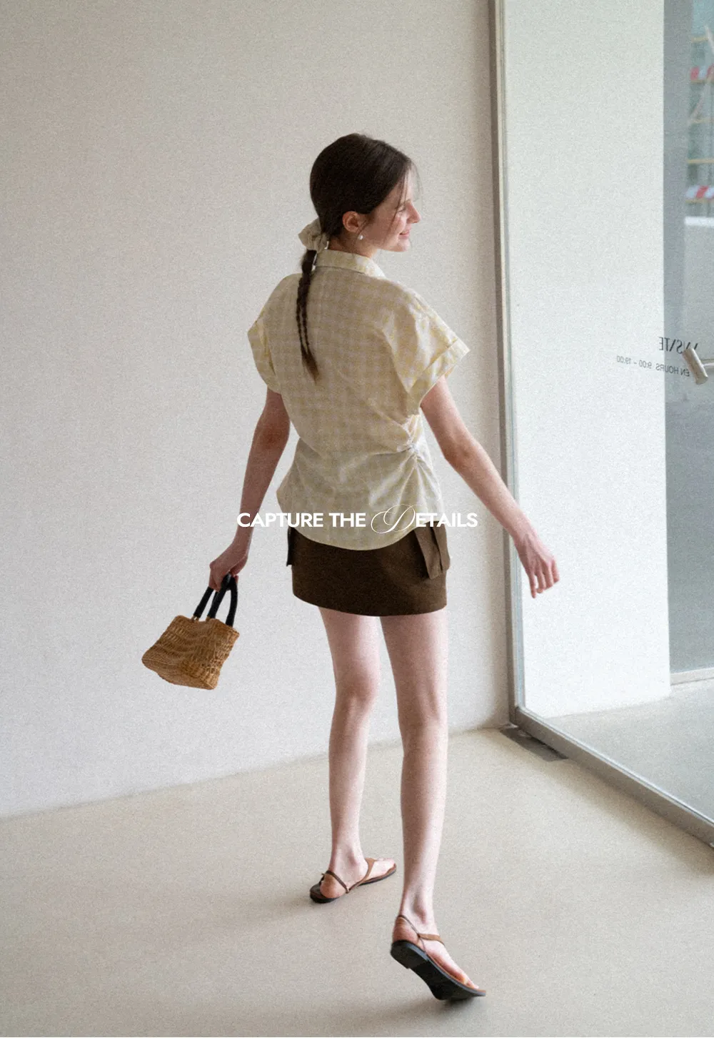 Checkered Shirt with Short Sleeves and Pleated Back