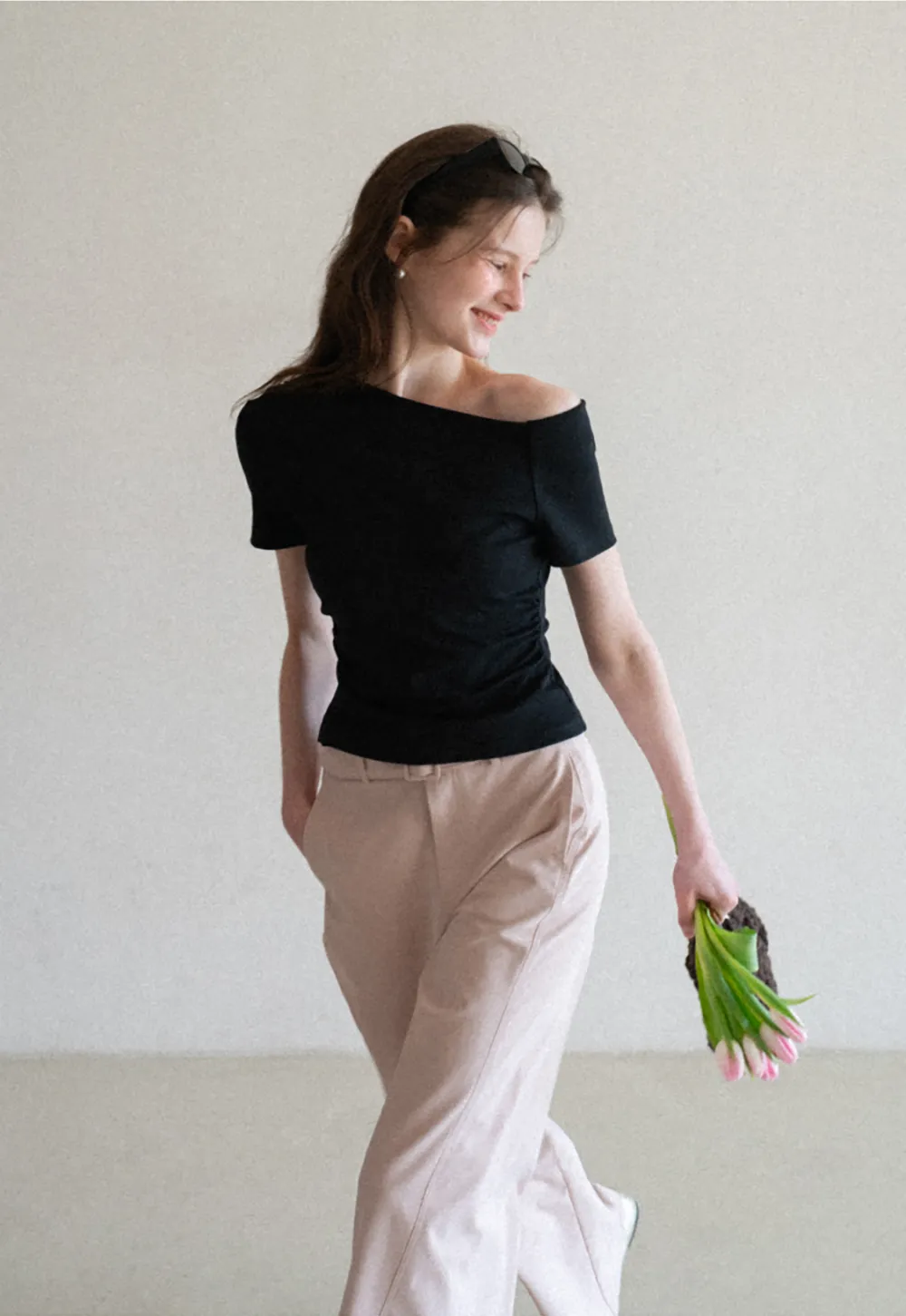 Off shoulder short sleeve fitted t shirt