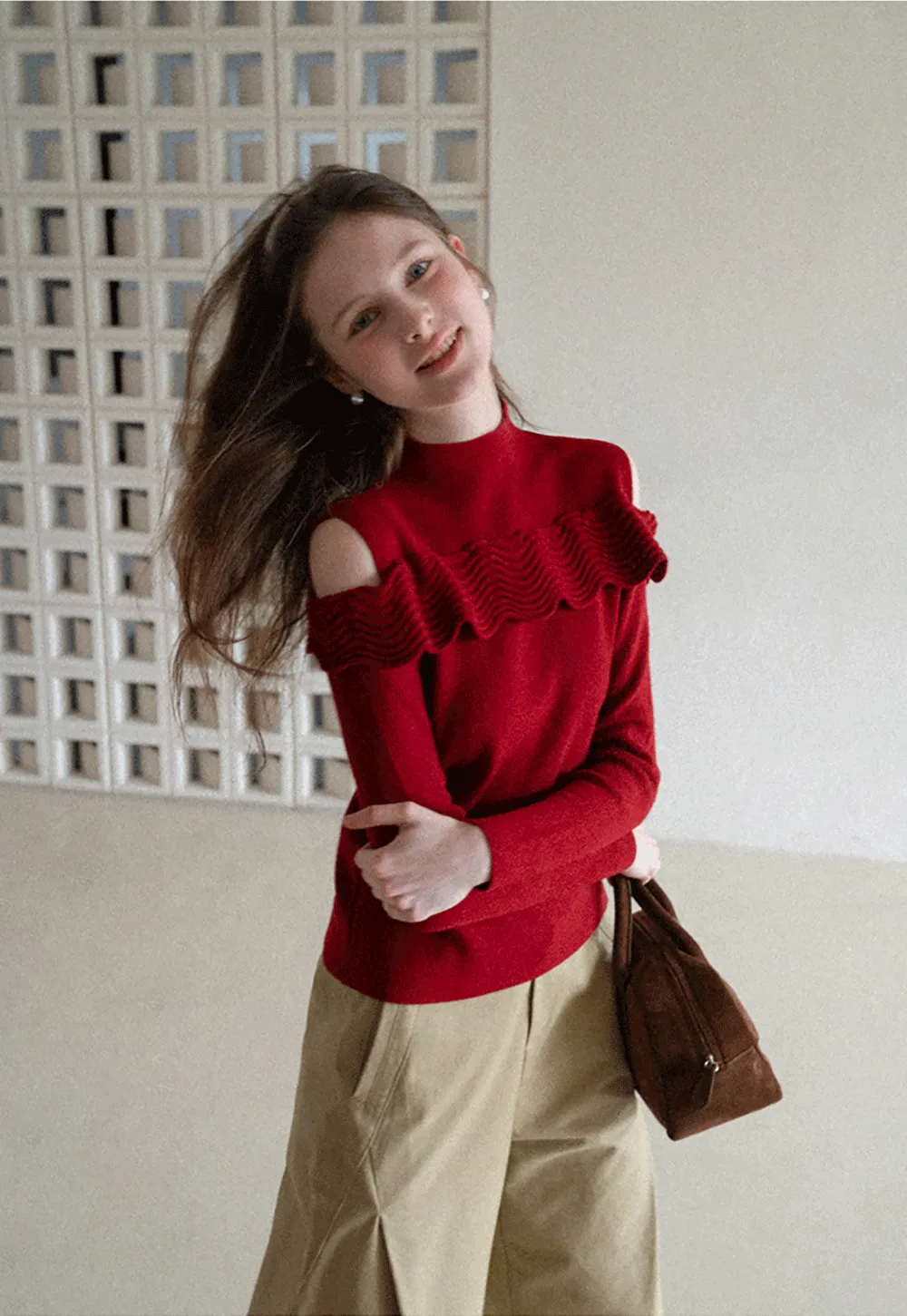 Elegant Off Shoulder Knit Sweater with Wave Detail