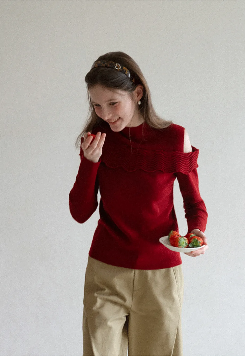 Elegant Off Shoulder Knit Sweater with Wave Detail