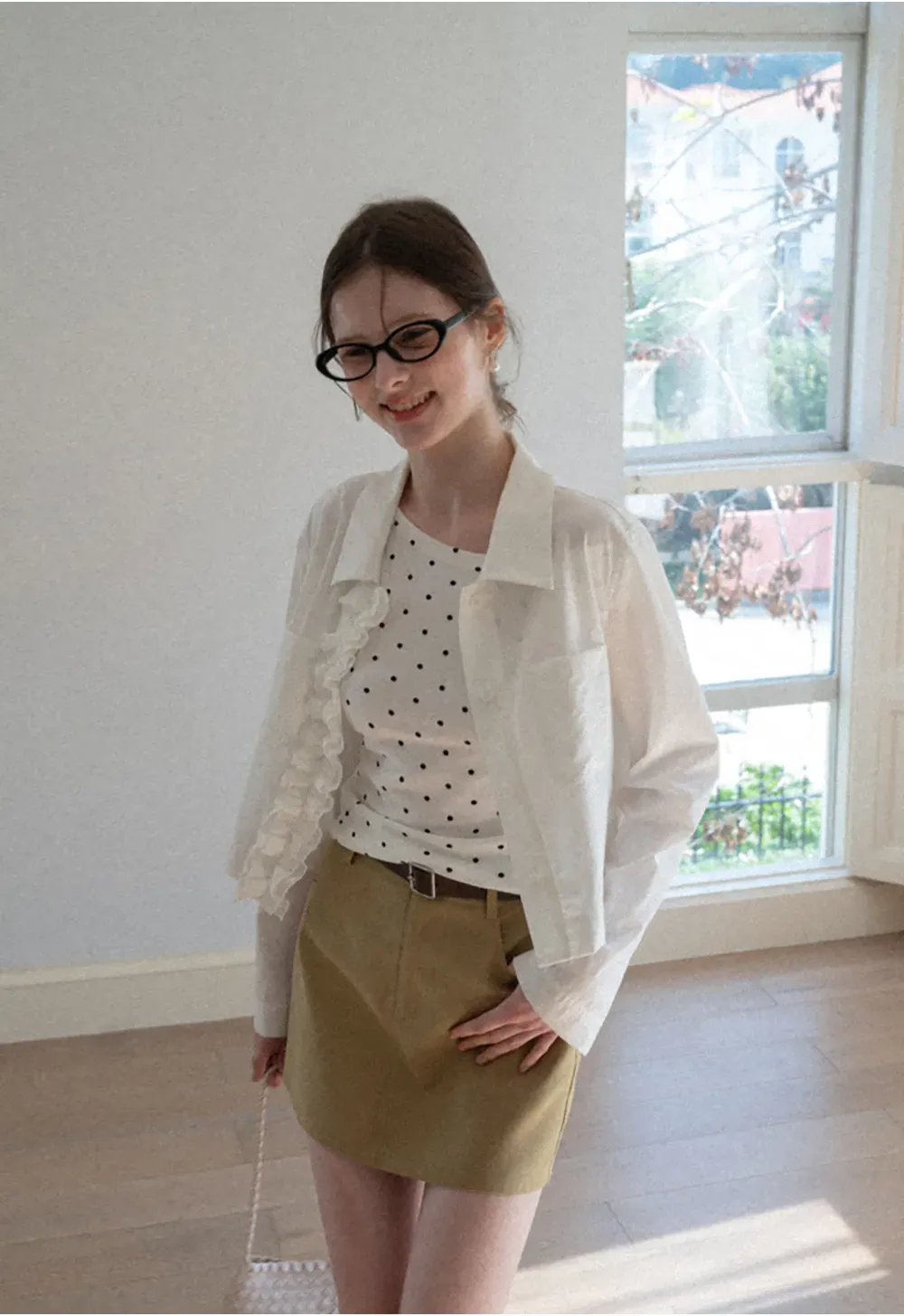 A-line mini skirt with front pockets and belt loops