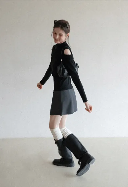 Elegant Off Shoulder Knit Sweater with Wave Detail