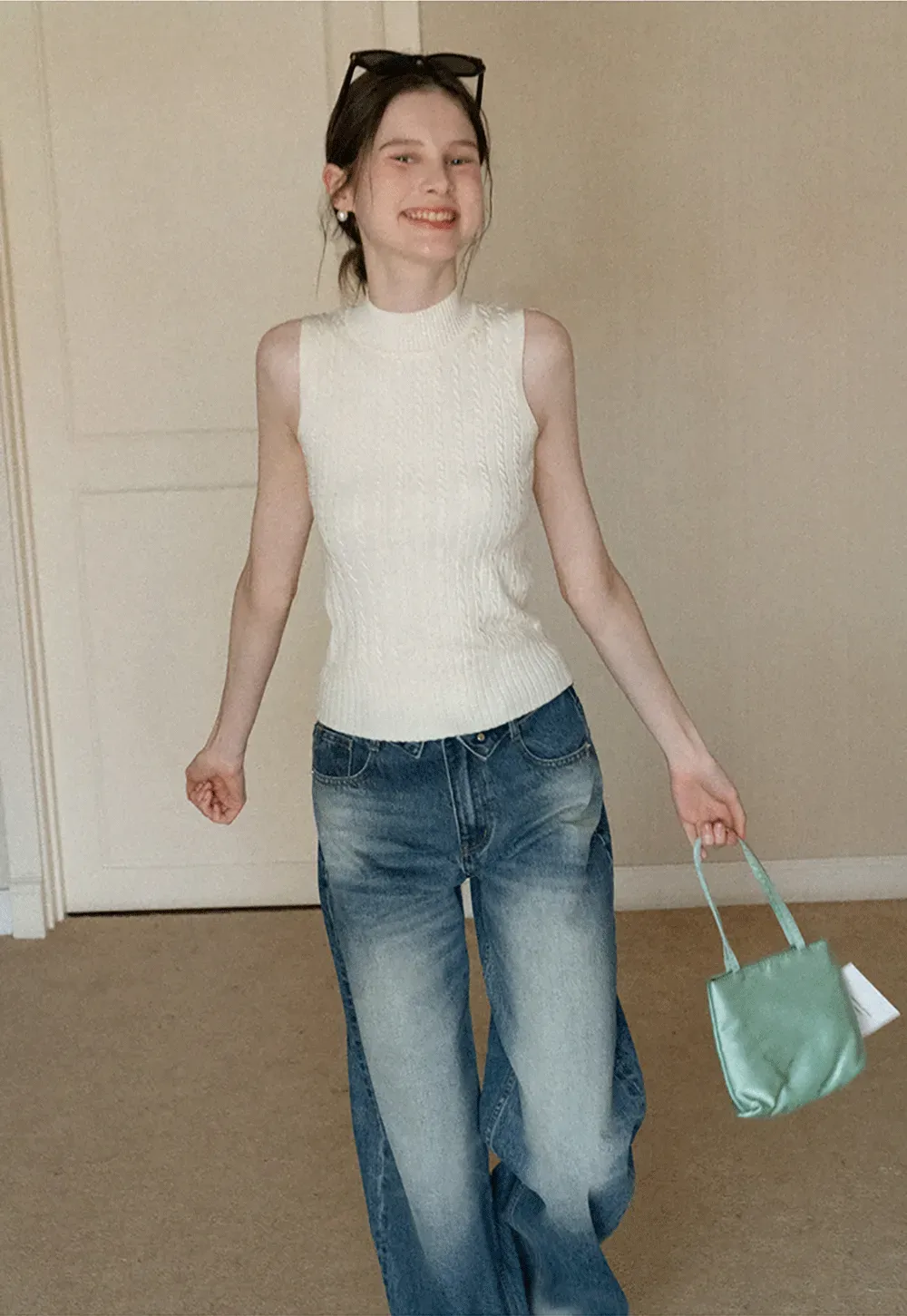 Wide leg high waist denim jeans with faded wash design