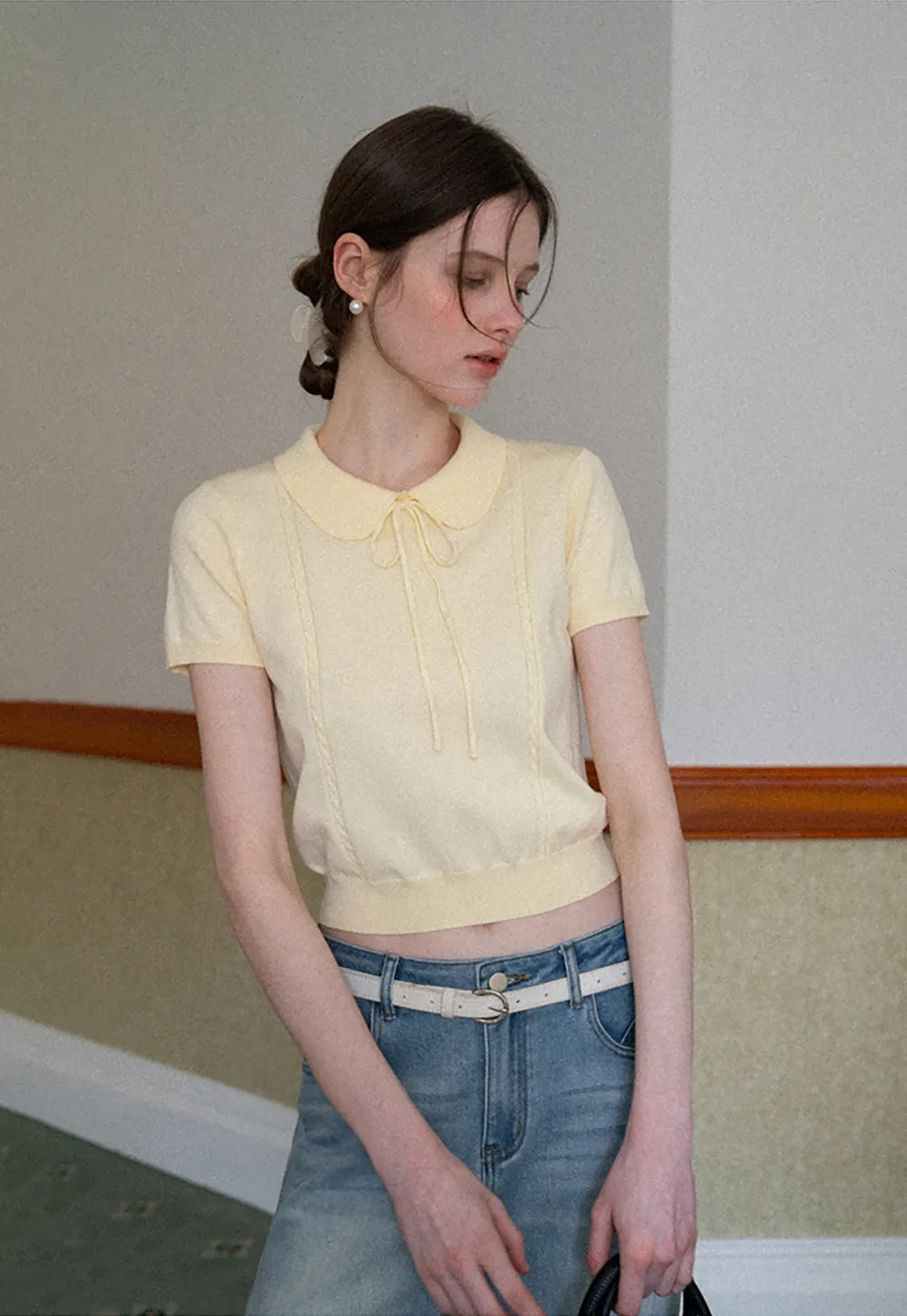 Short Sleeve Knit Top with Collar and Drawstring