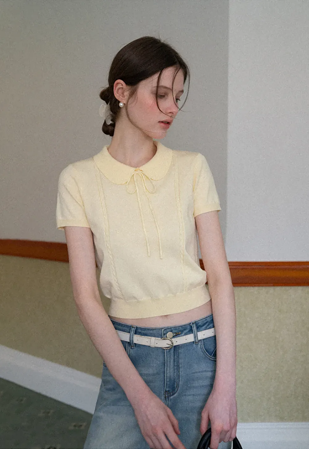 Short Sleeve Knit Top with Collar and Drawstring