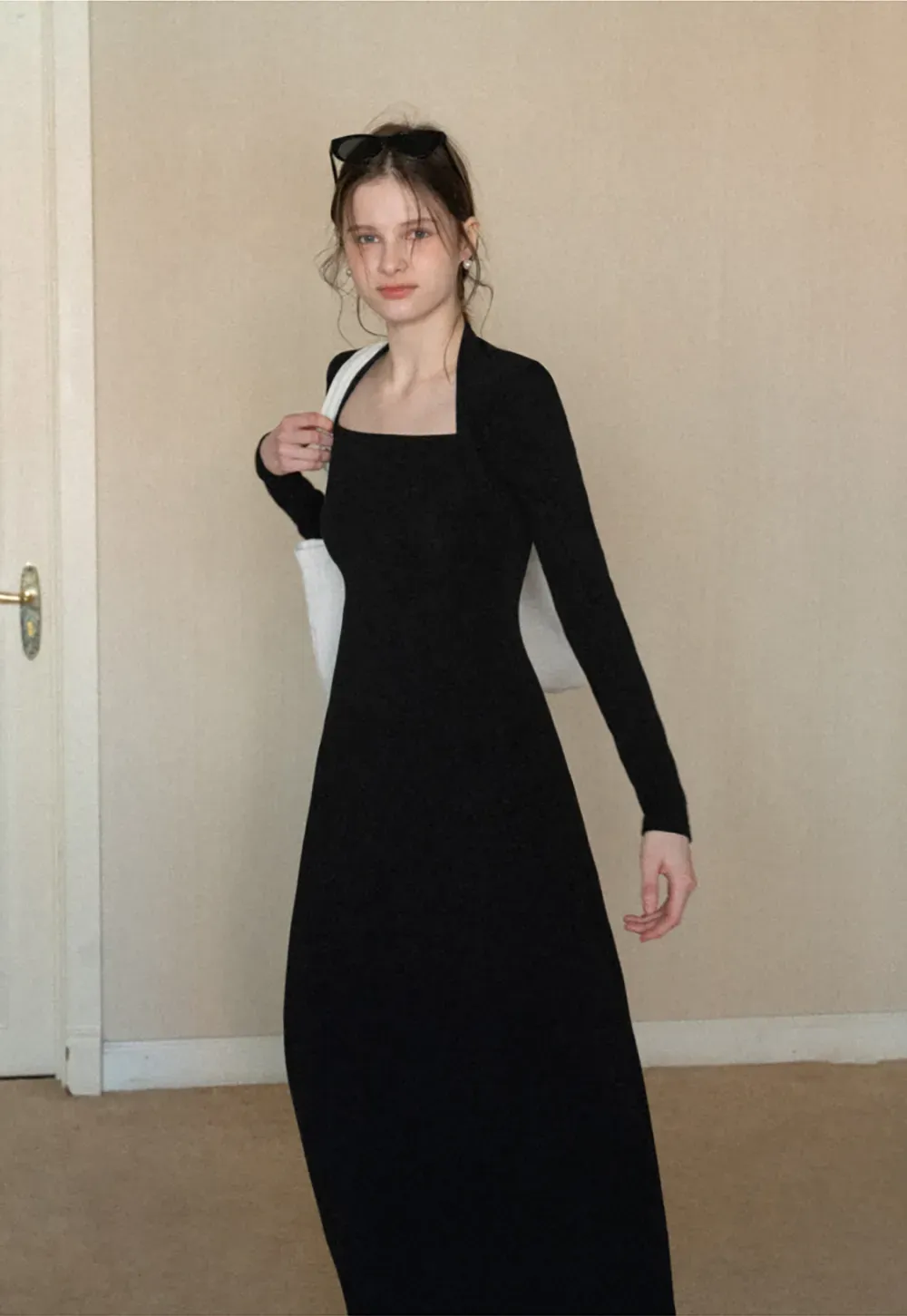 Elegant Square Neck Long Sleeve Dress