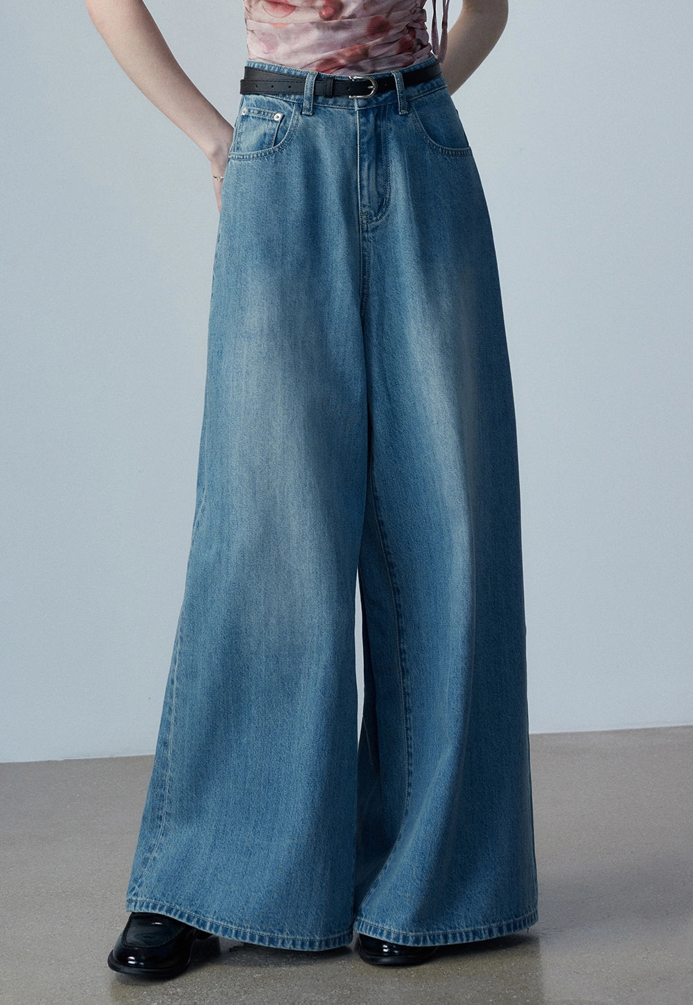 Women's Denim Jeans - Cropped, Flare & Wide Leg Styles – EGGKA