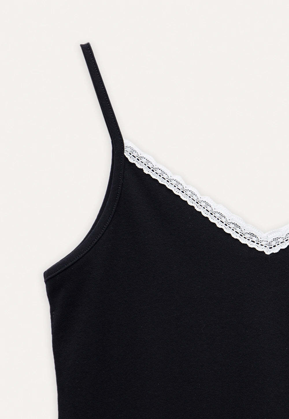 Lace Trim Layered Hem Cami Top2