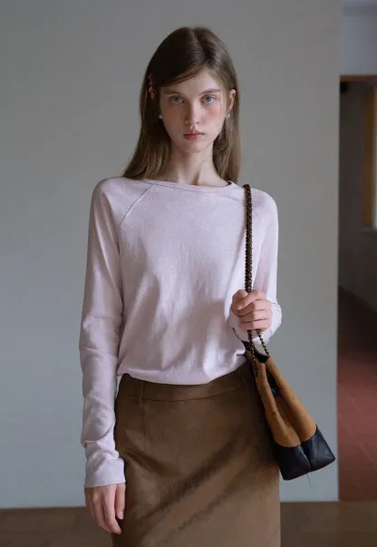 Women’s Basic Crew Neck Long Sleeve Tee