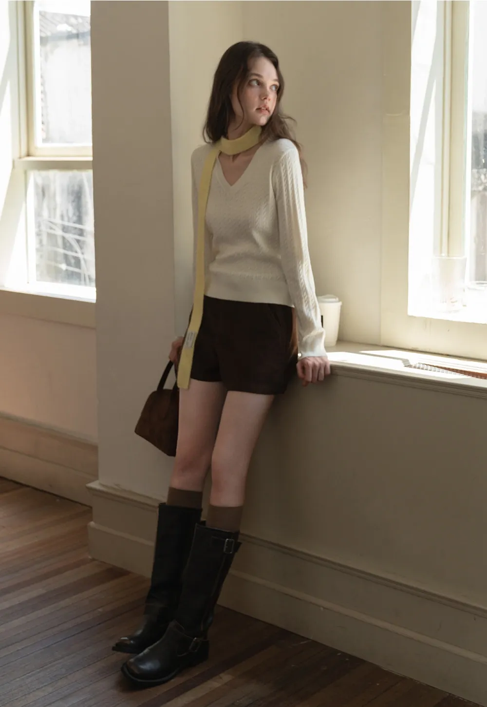 Womens V-Neck Cable Knit Sweater