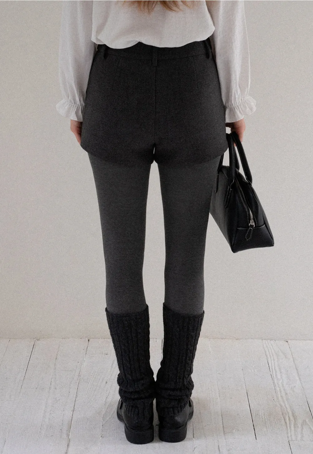 Women Elegant Pleated Shorts with Pockets High Waist