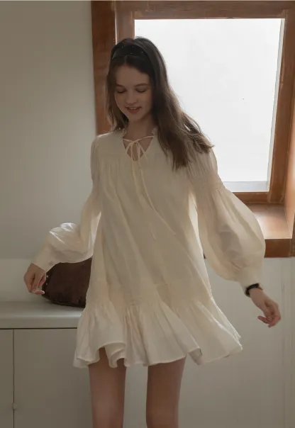 Vintage Loose Fit Ruffle Hem Mini Dress